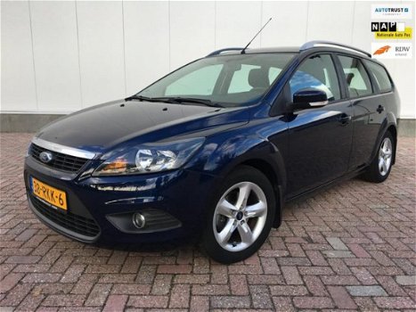 Ford Focus Wagon - 1.6 Comfort 2011 - 1