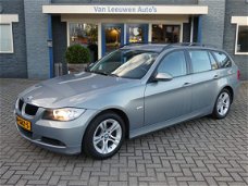 BMW 3-serie Touring - 318i Executive