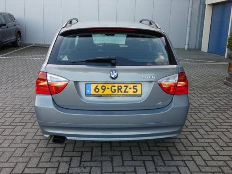 BMW 3-serie Touring - 318i Executive - 1