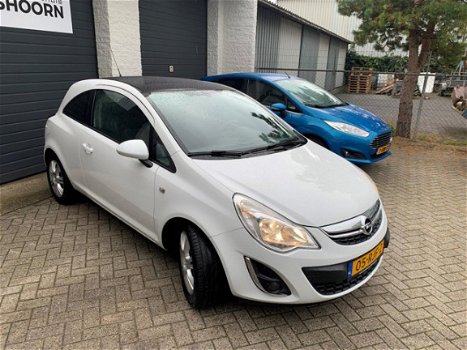 Opel Corsa - 1.4-16V Color Edition incl nap - 1