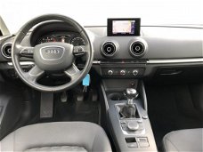 Audi A3 Sportback - 1.2 TFSI Attraction Pro Line Navigatie/Climate/16inch