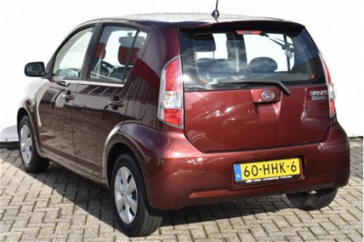 Daihatsu Sirion 2 - 1.0 12V TREND - DEALER ONDERHOUDEN - 1