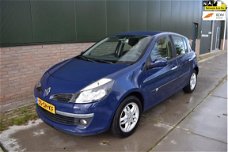 Renault Clio - 1.4-16V Dynamique Luxe 5 Deurs Airco