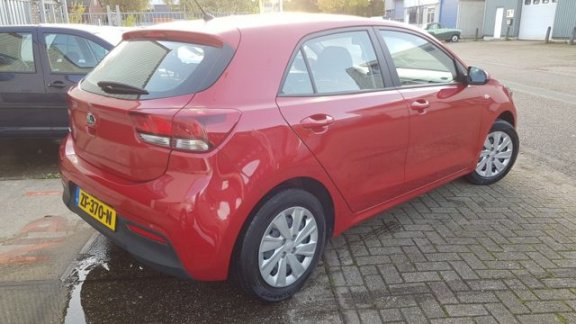 Kia Rio - 1.2 CVVT ComfortL./ AKTIE PRIJS /NAVI/INRUIL MOG - 1