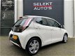 Toyota Aygo - 1.0 VVT-i x-play 1e Eigenaar/LM Velgen/Airco/Led/AUX/USB/Bluetooth/Camera/Car Play/Apk - 1 - Thumbnail