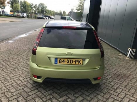 Ford Fiesta - 1.3-8V Futura APK/AIRCO/NAP/elekt ramen/meeneemprijs - 1