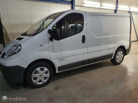 Renault Trafic - bestel 2.0 dCi T27 L1H1 Générique - 1