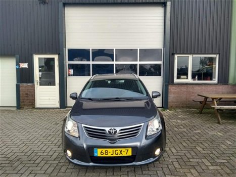 Toyota Avensis Wagon - 1.8 VVTi Dynamic - Dealer onderhouden Rijklaar - 1