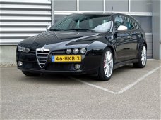 Alfa Romeo 159 Sportwagon - 2.2 JTS TI 185pk / Sportstoelen / Stoelverwarming