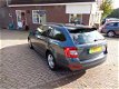 Skoda Octavia Combi - 1.6 TDI Greenline Businessline PDC NAVIGATIE - 1 - Thumbnail