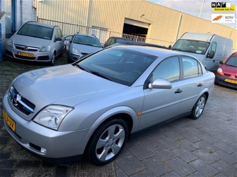 Opel Vectra - 1.8-16V Comfort - 1