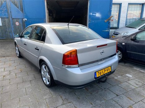 Opel Vectra - 1.8-16V Comfort - 1