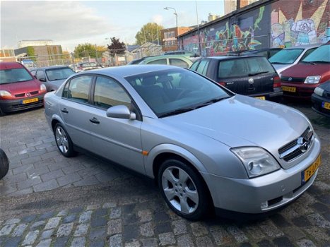 Opel Vectra - 1.8-16V Comfort - 1