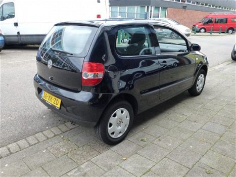 Volkswagen Fox - 1.2 Trendline Apk/Airco/Nap/Cd/Boekjes/Elektrisch/Centraal - 1