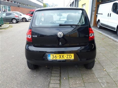 Volkswagen Fox - 1.2 Trendline Apk/Airco/Nap/Cd/Boekjes/Elektrisch/Centraal - 1