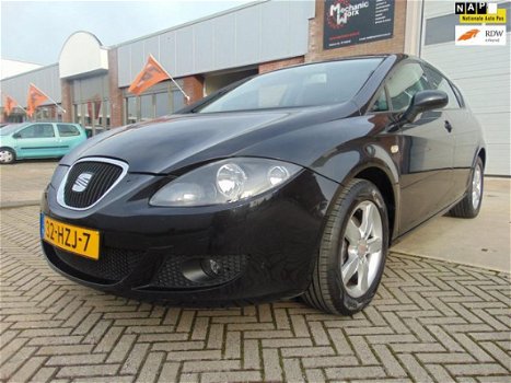 Seat Leon - 1.4 TSI Business Style /2e Eigen/Navi/Park sens/Cruise & Clima Control/Onderhoud histori - 1