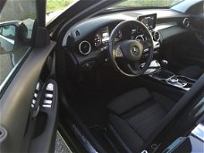 Mercedes-Benz C-klasse - 180 CDI Lease Edition Avantgarde Led/Chroom/Navi/PDC Nieuwstaat