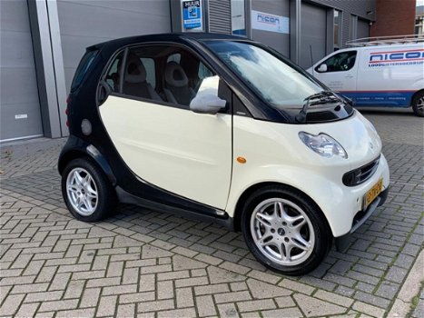 Smart Fortwo coupé - pure 37kW Nieuw APK - 1