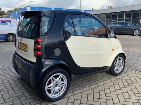 Smart Fortwo coupé - pure 37kW Nieuw APK - 1