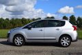 Peugeot 3008 - 1.6 VTi Access Navi, Airco, Cruise, Trekhaak, Dealer OH - 1 - Thumbnail