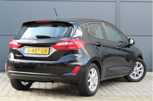 Ford Fiesta - 1.0 EcoBoost 100pk Titanium | AUTOMAAT | Winterpack | Quickclear verwarmde voorruit | - 1