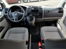 Volkswagen Transporter - L2H1 2.0 TDI Comfort. 9-Persoons inc.BTW