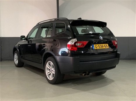 BMW X3 - 2.5i Executive Young Timer Panoramadak / Xenon / Navi / Leder - 1