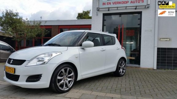 Suzuki Swift - 1.2 Comfort EASSS 5 Deurs Airco parelmoer wit 5 deurs airco lm velgen - 1