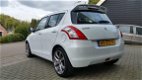 Suzuki Swift - 1.2 Comfort EASSS 5 Deurs Airco parelmoer wit 5 deurs airco lm velgen - 1 - Thumbnail