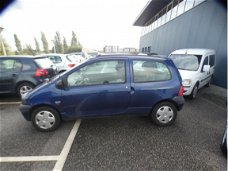 Renault Twingo - 1.2 Air / lees advertentie / panorama dak