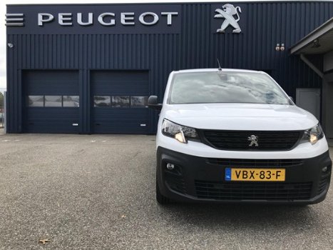 Peugeot Partner - New 1.6 BlueHDi 75pk 650kg 3-zits Pro met Camera - 1
