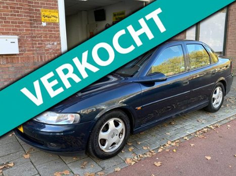 Opel Vectra - 1.6-16V Business Edition CLIMA EL RAM LAGE KM NAP 1JR APK - 1