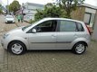 Ford Fiesta - 1.6 16V 5DR GHIA AUTOMAAT - 1 - Thumbnail