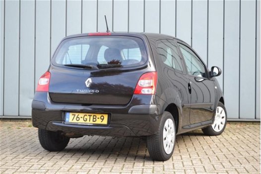 Renault Twingo - 1.2 Authentique 60PK Airco Centr.-vergrendeling op afstand Nwe-APK - 1