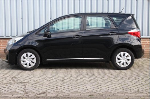 Toyota Verso S - 1.3 VVT-i Aspiration Aut. Airco | Multimedia touchscreen | Achteruitrijcamera | 6-b - 1