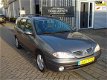 Renault Mégane Break - 1.8-16V Expression airco - 1 - Thumbnail