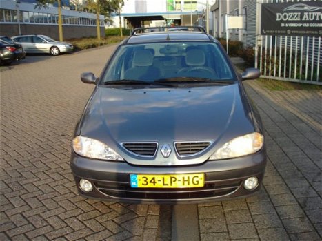 Renault Mégane Break - 1.8-16V Expression airco - 1