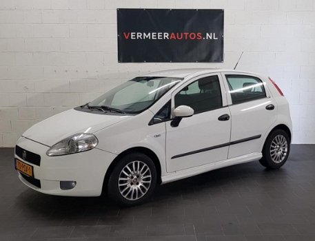 Fiat Grande Punto - 1.3 M-Jet Actual 2011 Airco en Electr. Ramen C.V 5Deurs - 1