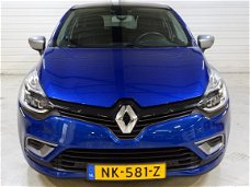 Renault Clio Estate - TCe 120 Intens panoramadak / 17" lichtmetalen velgen