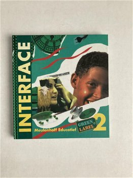 Interface coursebook 2 mh green label isbn: 9789028019584 / 9028019588 . - 0