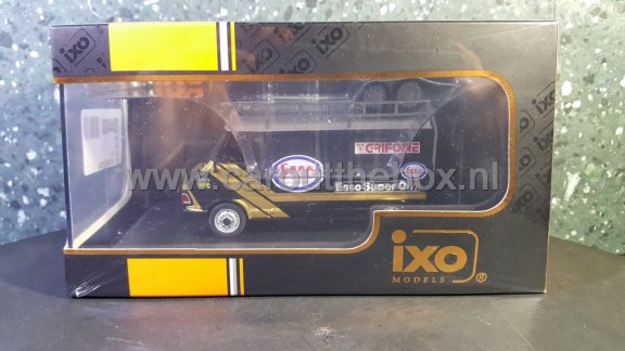 Fiat 242 1986 service van ESSO GRIFONE 1:43 Ixo V279 - 3