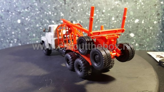 Kraz 260L hout transporter 1:43 SpecialC - 3