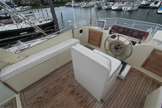 Tarquin Trader 41 + 2 Sundeck - 6