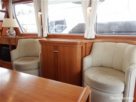 Volker 50 Trawler Pilothouse - 7