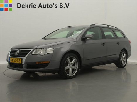 Volkswagen Passat Variant - 2.0 TDI Trendline / AIRCO / CRUISE CTR. / AUDIO / PDC / LMV / TREKHAAK / - 1