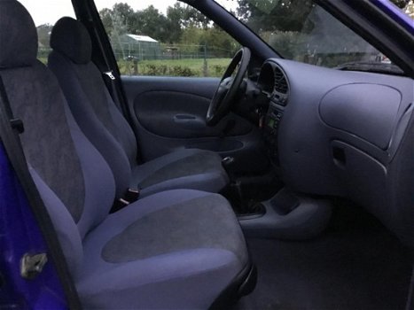 Ford Fiesta - 1.3-16V Studio | Zuinig en 5 deurs - 1