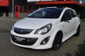 Opel Corsa - 1.4-16V opc line , limited edition panorama dak, navigatie, airco - 1 - Thumbnail