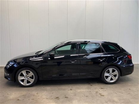 Seat Leon ST - 1.4 150PK TSI FR Connect NAVI-LEDER-PANODAK-LMV-ECC-PDC End Of Year Sale - 1