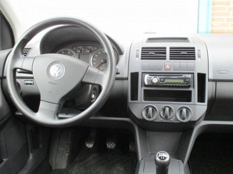 Volkswagen Polo - 1.4-16V Optive Airco 5 Drs APK 9-2020 Rijklaar - 1