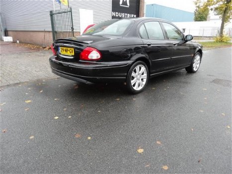 Jaguar X-type - 2.0 V6 Sport - 1